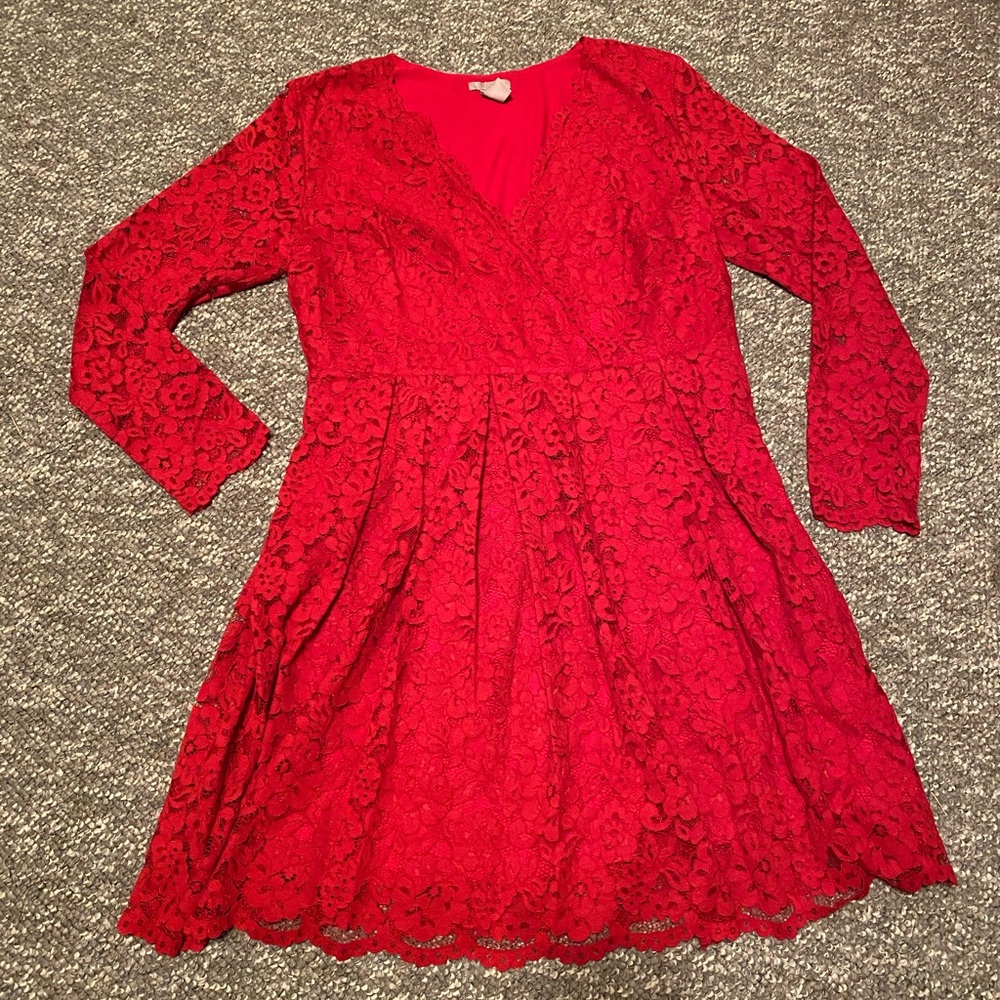 H&M+ Red Lac Dress size US 12 NWOT